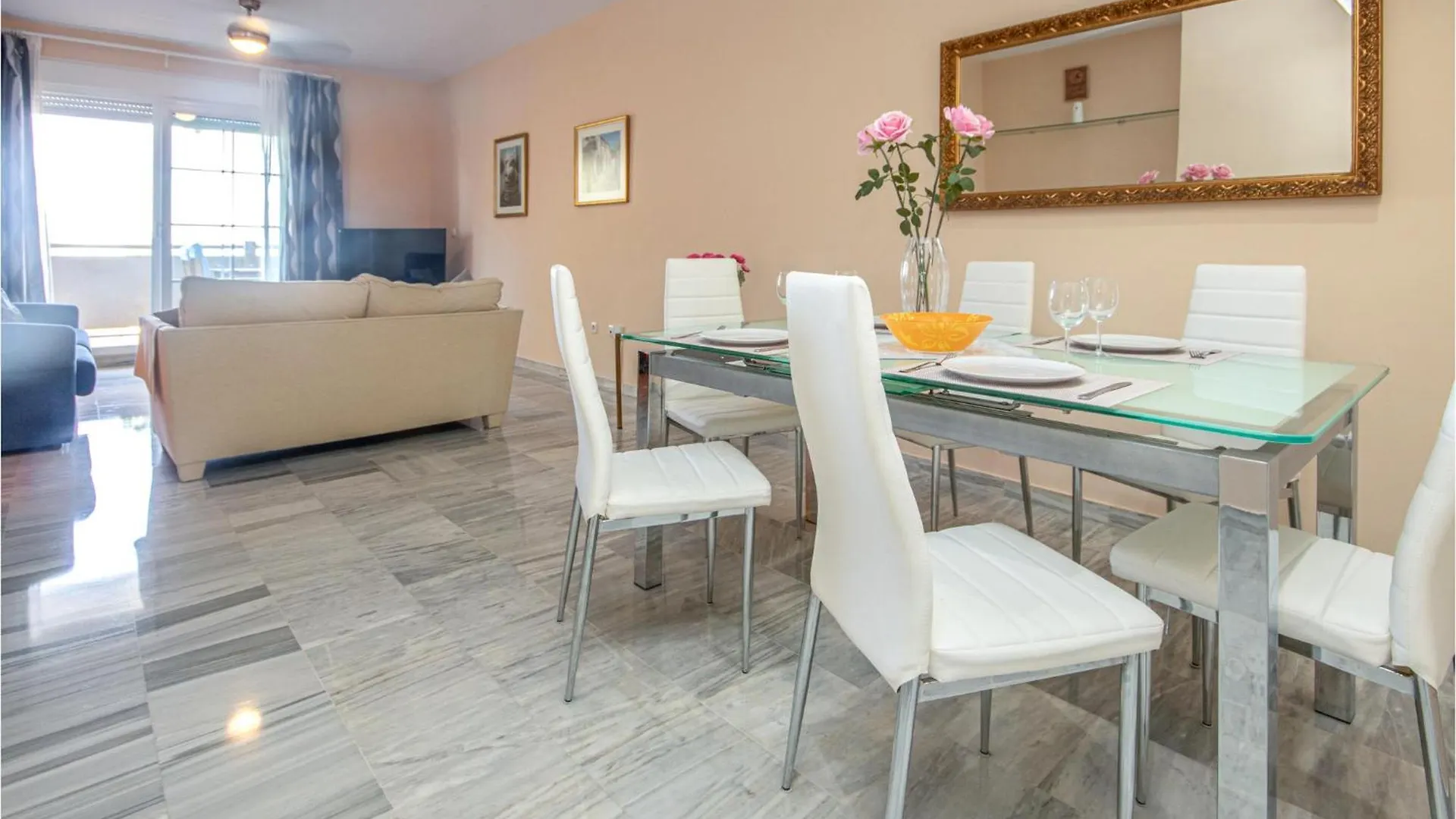 Awesome Apartment In Marbella With Kitchen